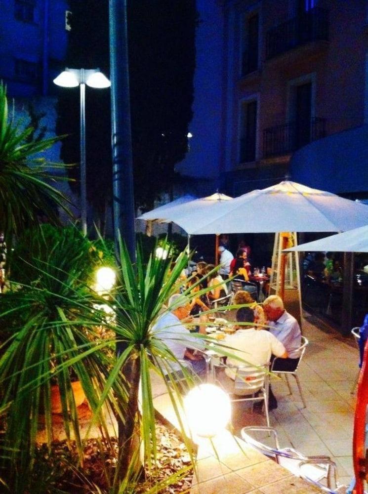 Rvhotels Spa Vila De Caldes - Adults Only Калдес де Монтбуи Екстериор снимка